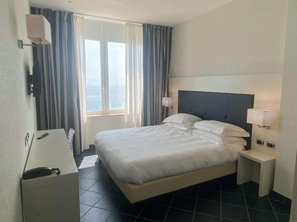 Best Western Hotel Acqua Novella Spotorno Zimmer foto